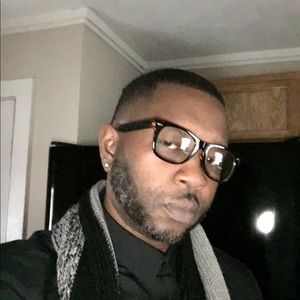 Meet your Posher, Delvakio